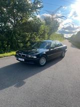 BMW e38 740i - BMW 740 aus 1998: 740i