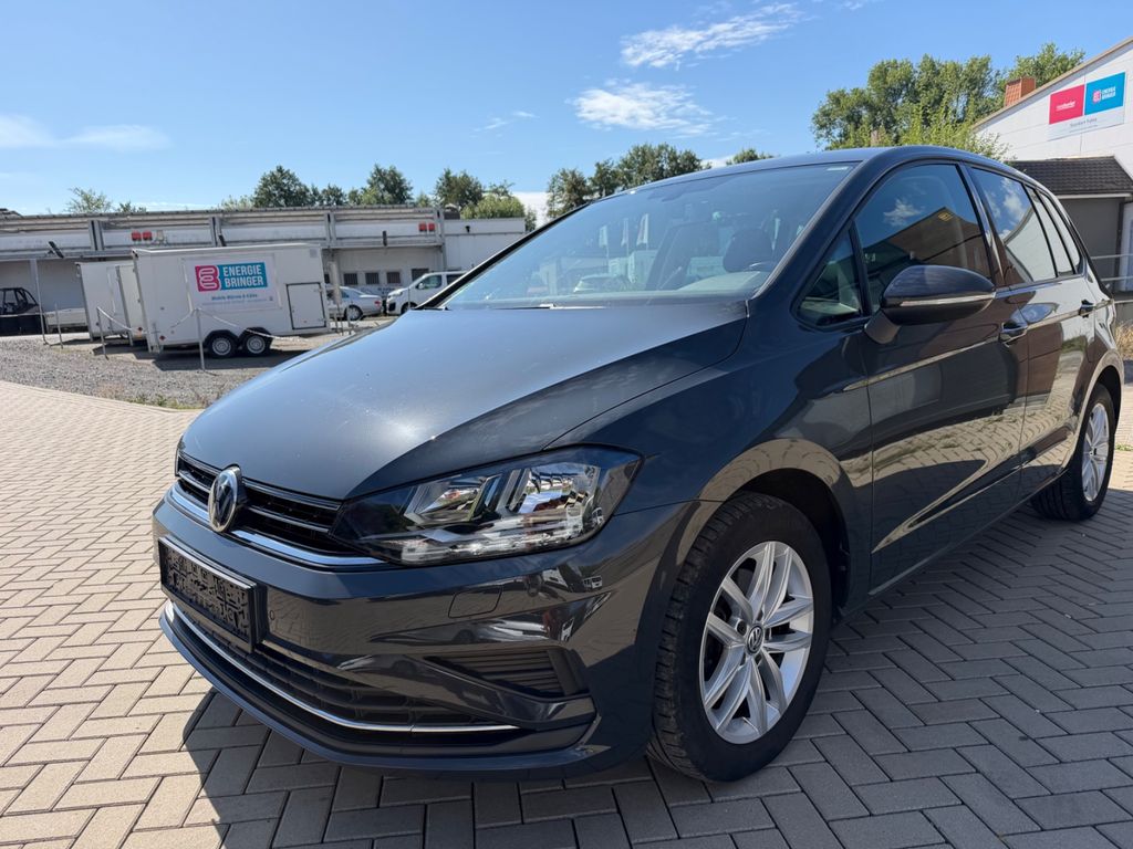 Image of Volkswagen Golf Sportsvan