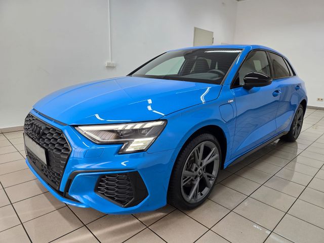 Audi A3 Sportback 40 TFSI e S Line Matrix Virtual 18"