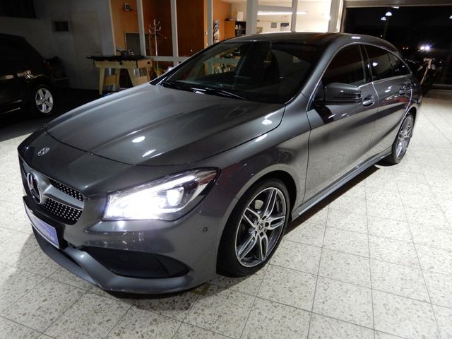 Mercedes-Benz CLA 200 AMG Line LED High Perf. , Navi ,