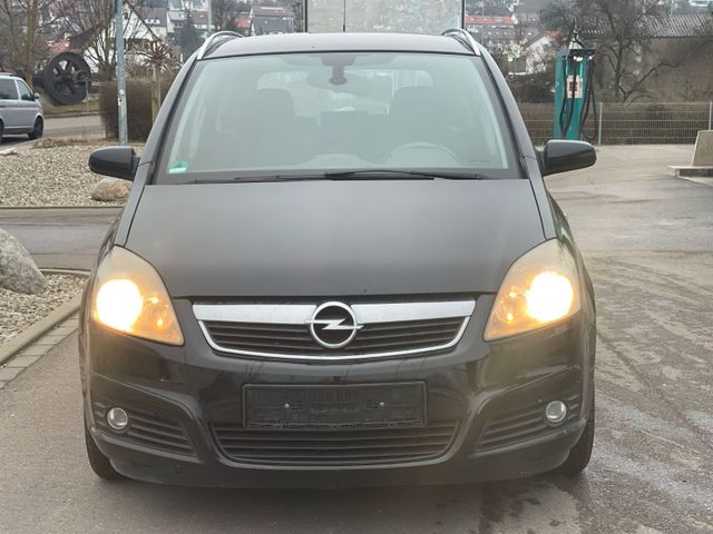 Opel Zafira B Edition Plus Automatik/7 Sitzer