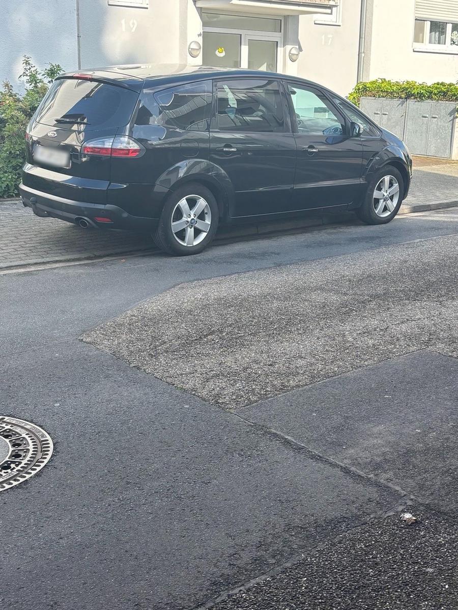Ford S-Max