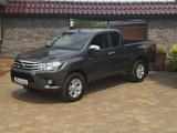 Toyota Hilux Extra Cab 4x4*Garantie*AHK*Scheckheft* - gebrauchte Toyota Hilux aus dem Jahr 2017