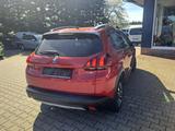 Peugeot 2008 Allure PureTech 110 EAT6 Stop&Start - Peugeot 2008: 1.6