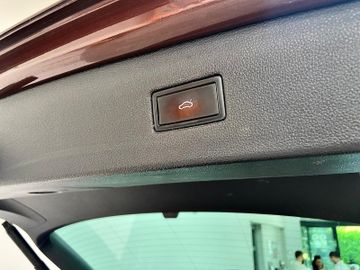 Volkswagen Tiguan - 7