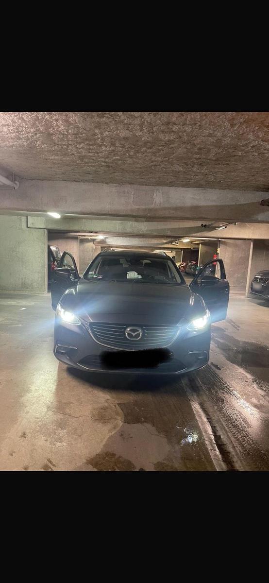 Mazda 2, 2015