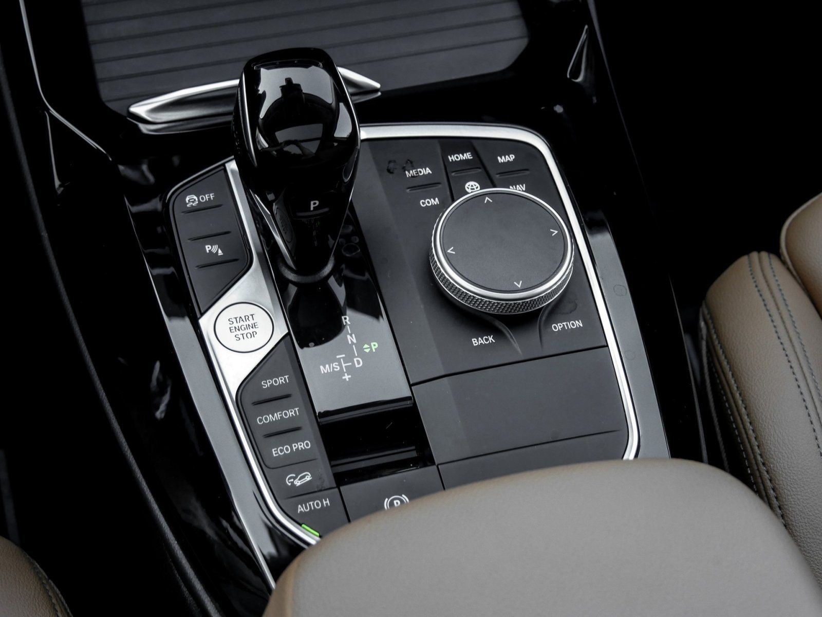 BMW X3 xDrive20i PANO+PA+LED+STANDHZG+LHZ foto 10