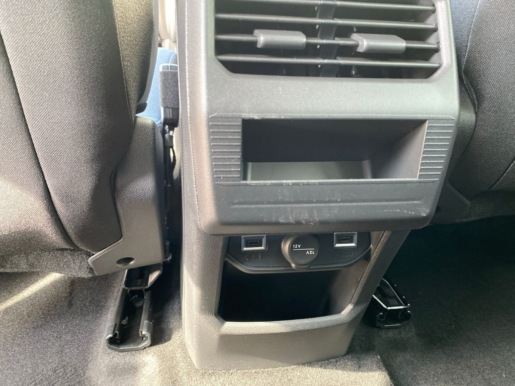 Fahrzeugabbildung Citroën C5 Aircross Hybrid 145 PLUS *Allwetterr*Sitzh.*