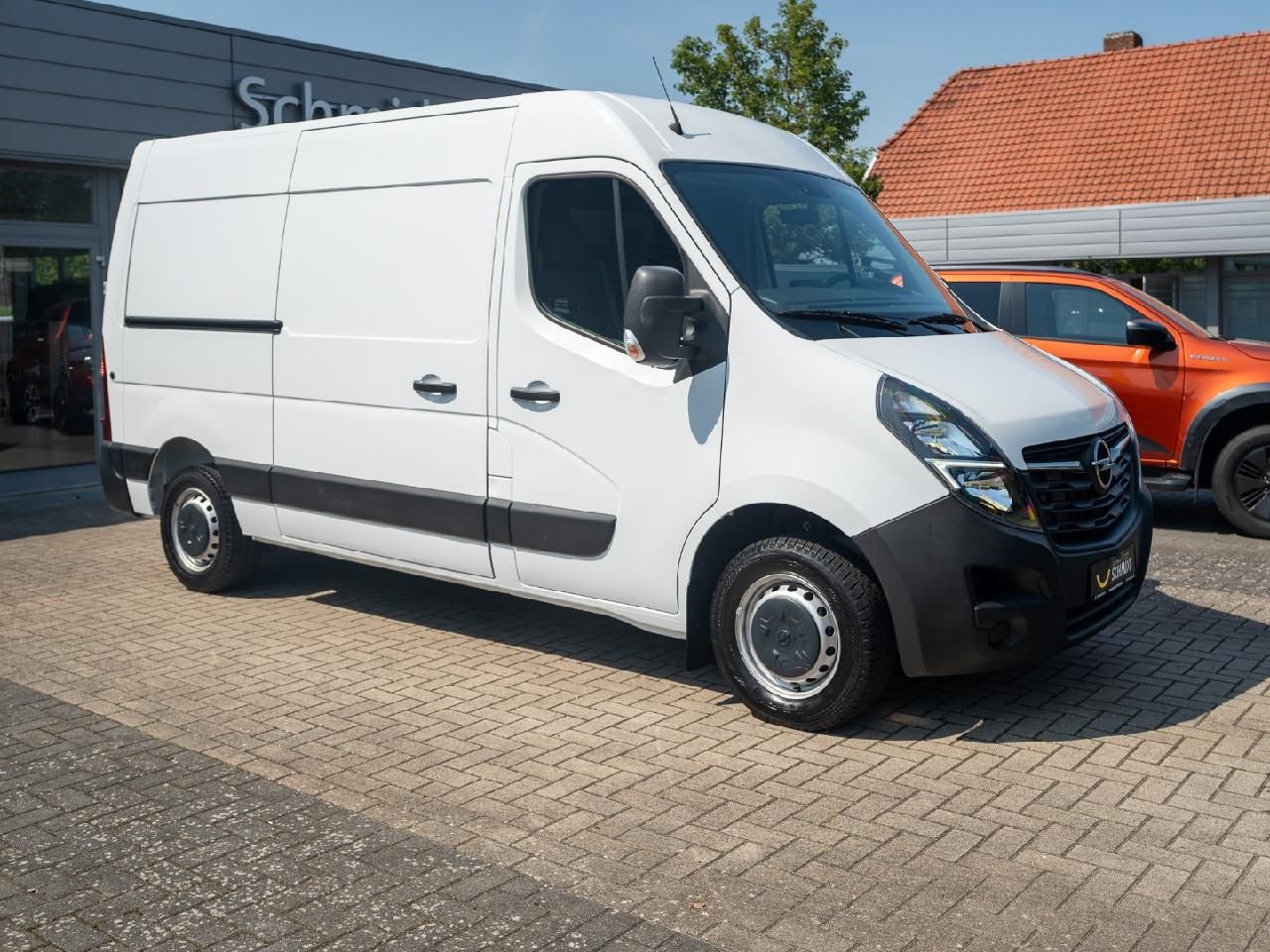 Fahrzeugabbildung Opel Movano B Kasten/Kombi HKa L2H2 3,5t