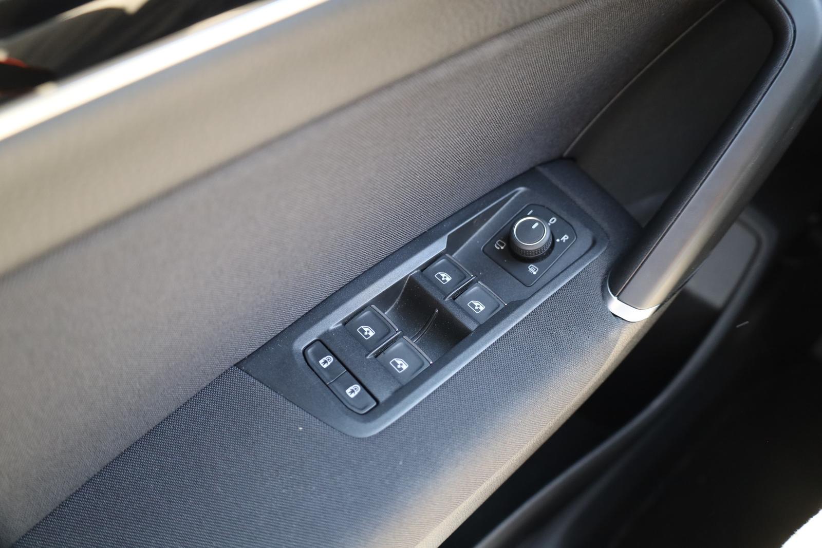 Volkswagen Touran 1.5 TSI DSG Highline LED Navi Sitzheizung, миниатюра 16
