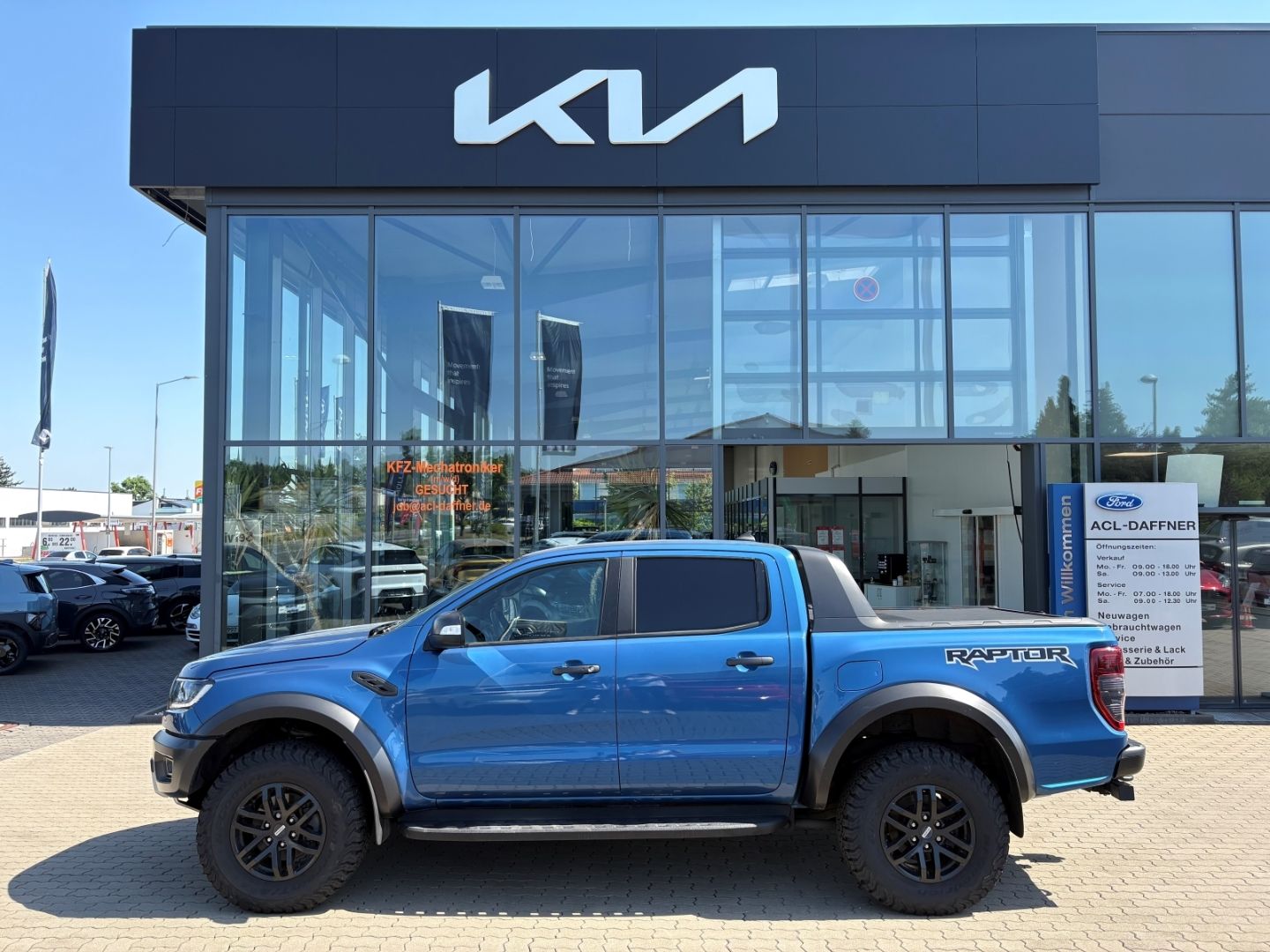 Fahrzeugabbildung Ford Ranger Raptor Doppelkabine 4x4 AHK Rückfahrkamer