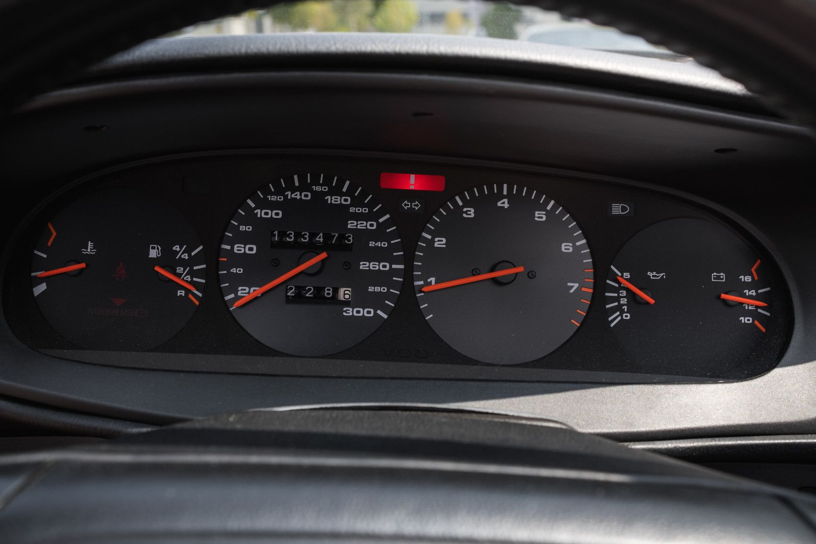 Fahrzeugabbildung Porsche 968 Cabrio-dt. Auto-Klima -el. Sitze-Sitzheizung