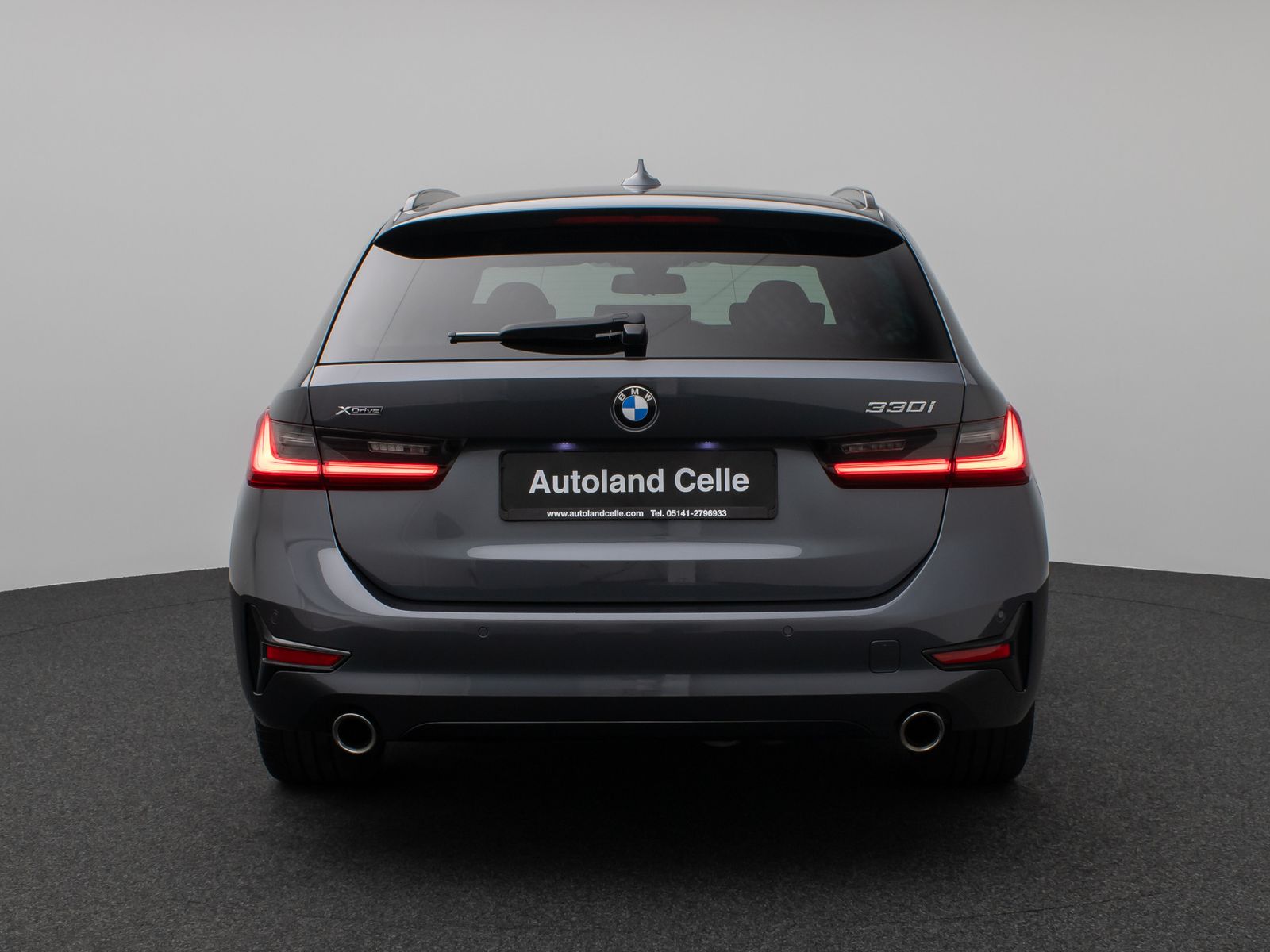 Fahrzeugabbildung BMW 330i xD SportLine Laser DAB HiFi PDC AHK Komfort