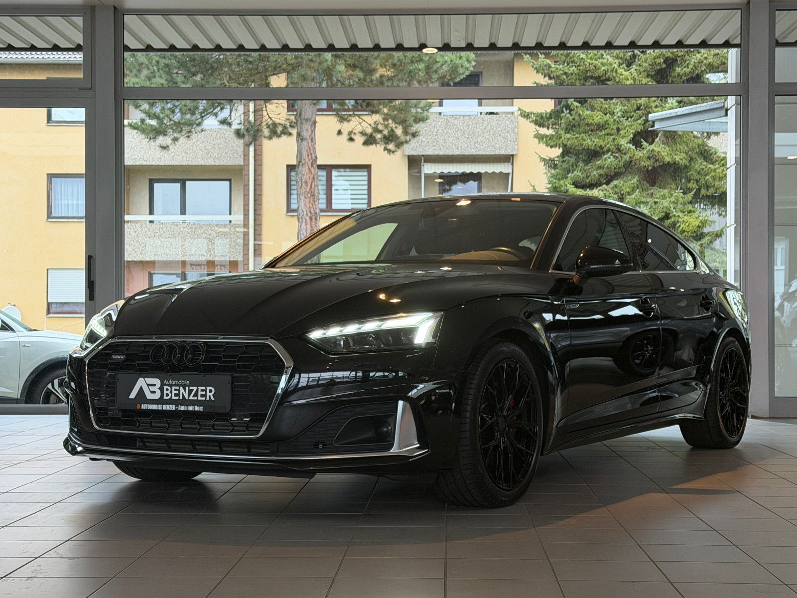 Fahrzeugabbildung Audi A5 Sportback 45 TFSI quattro /VIRTUAL/KAMERA/SHZ