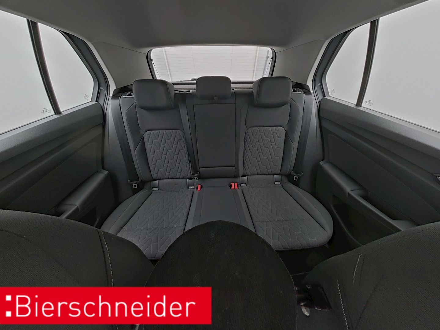 Volkswagen Golf - Bild 17