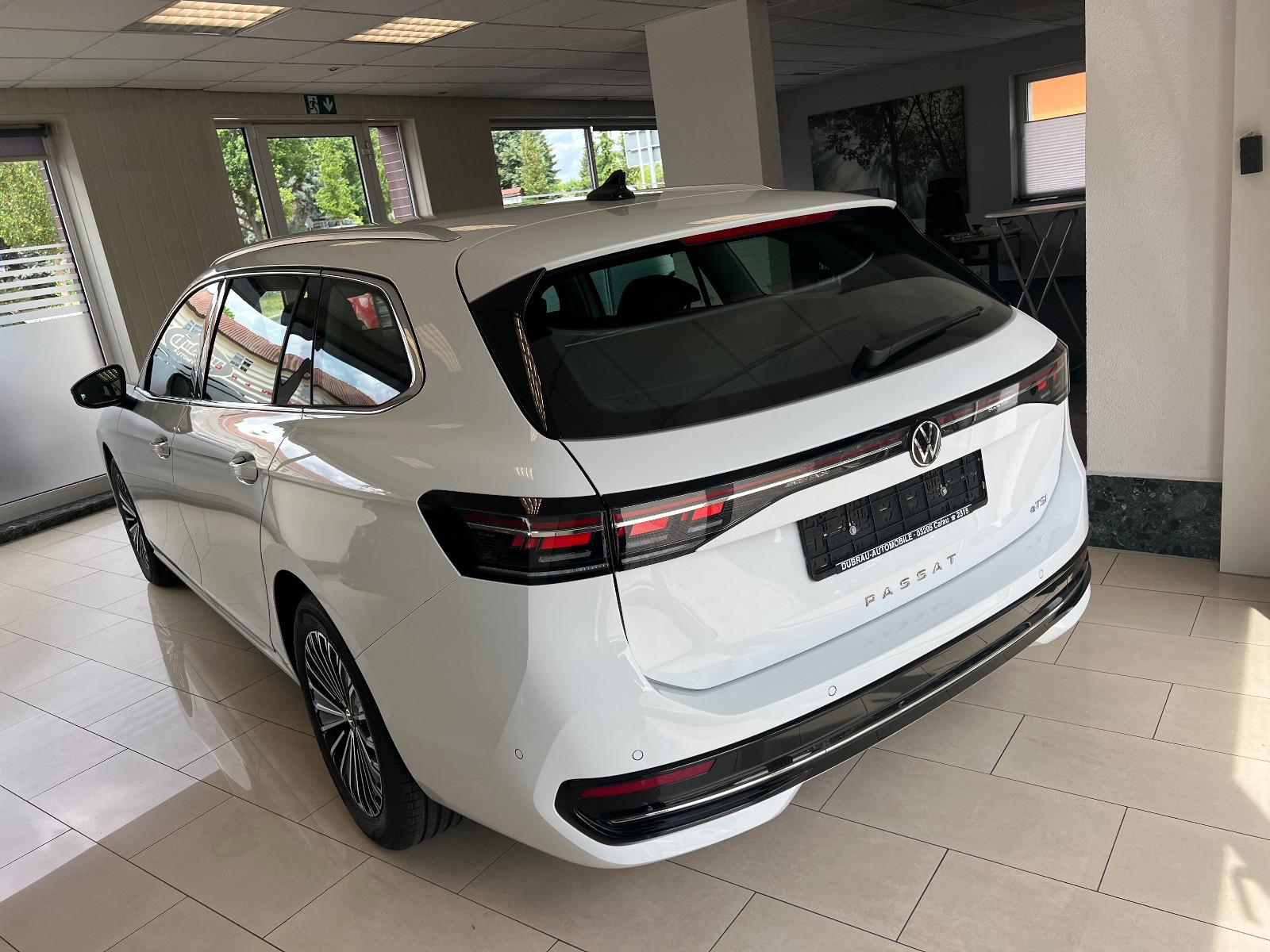 Volkswagen Passat Variant 1.5 TSI eHybrid 110 kW Elegance