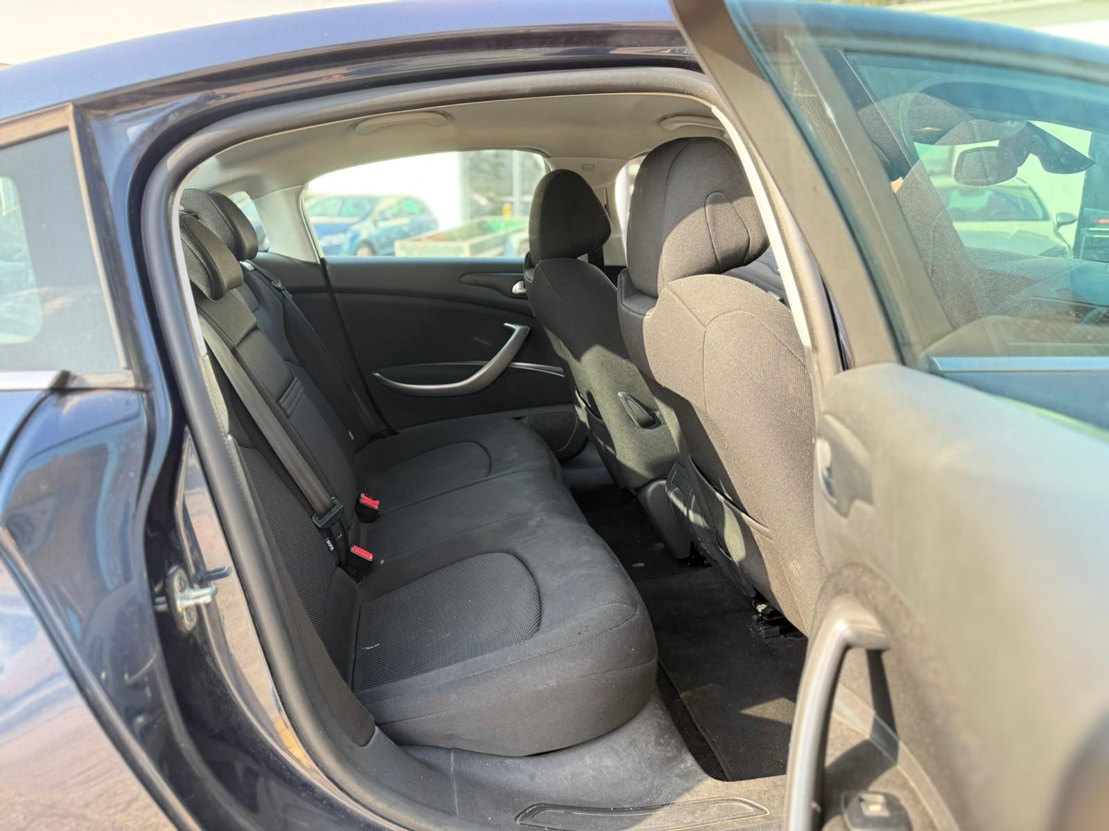 Citroën C5 BlueHDI Selection *Hydropneumatik&Navi&DAB+