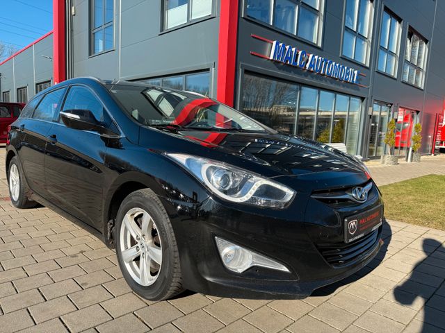 Hyundai i40 cw 5Star Edition(Tüv&Insp.neu/Automatik/AHK)