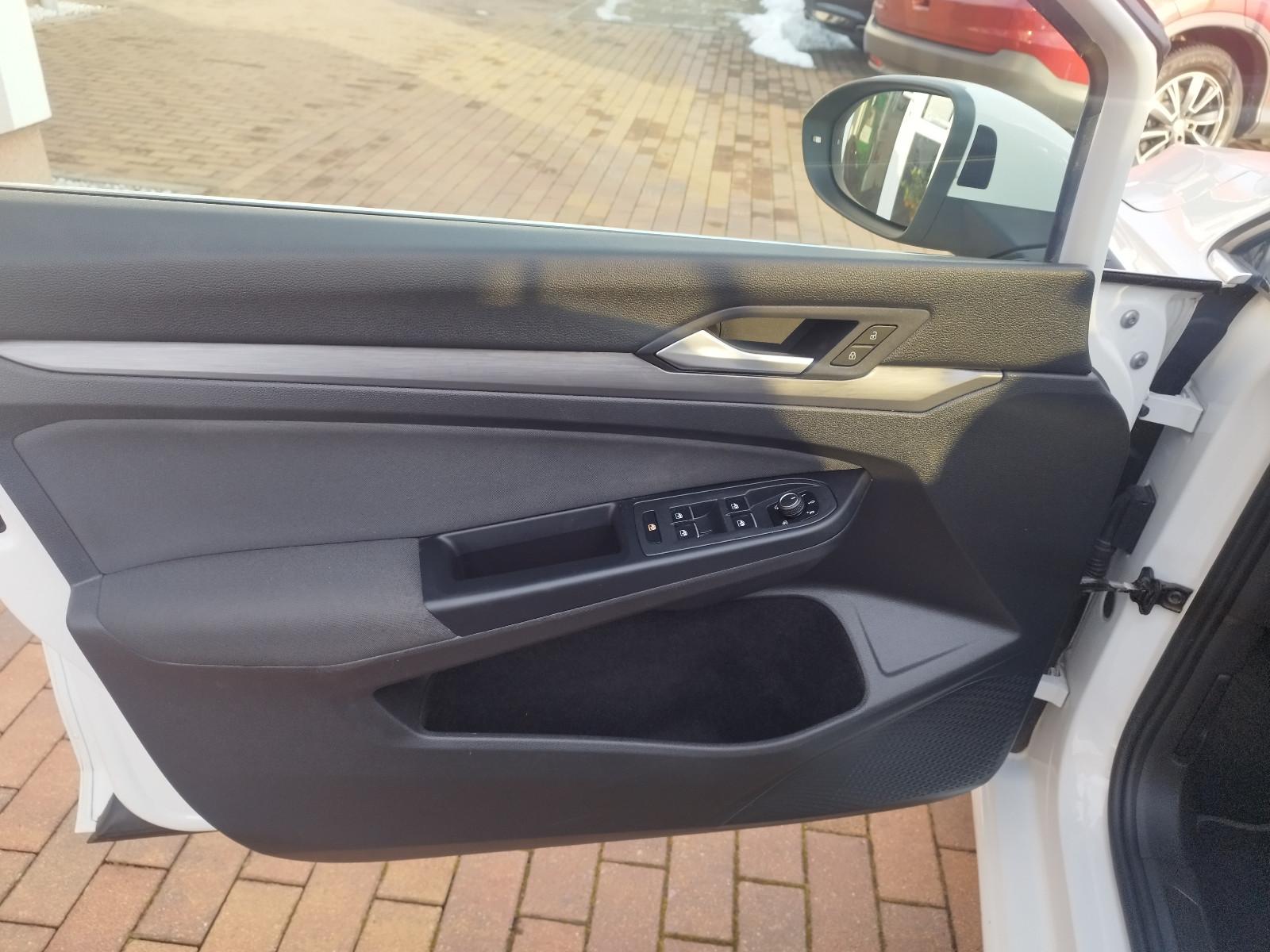 Volkswagen Golf VIII Lim. Style, миниатюра 14