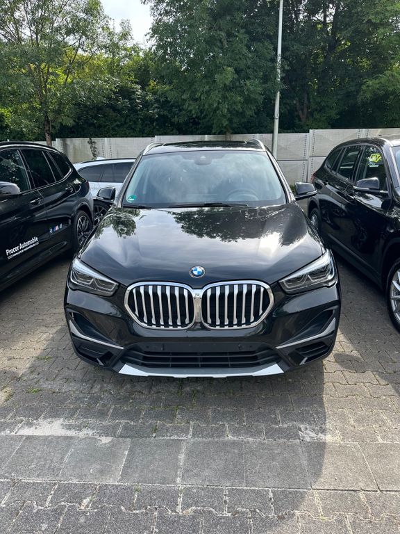 Image of BMW X1