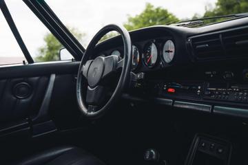 1986 Porsche 911 URMODELL — миниатюра 24