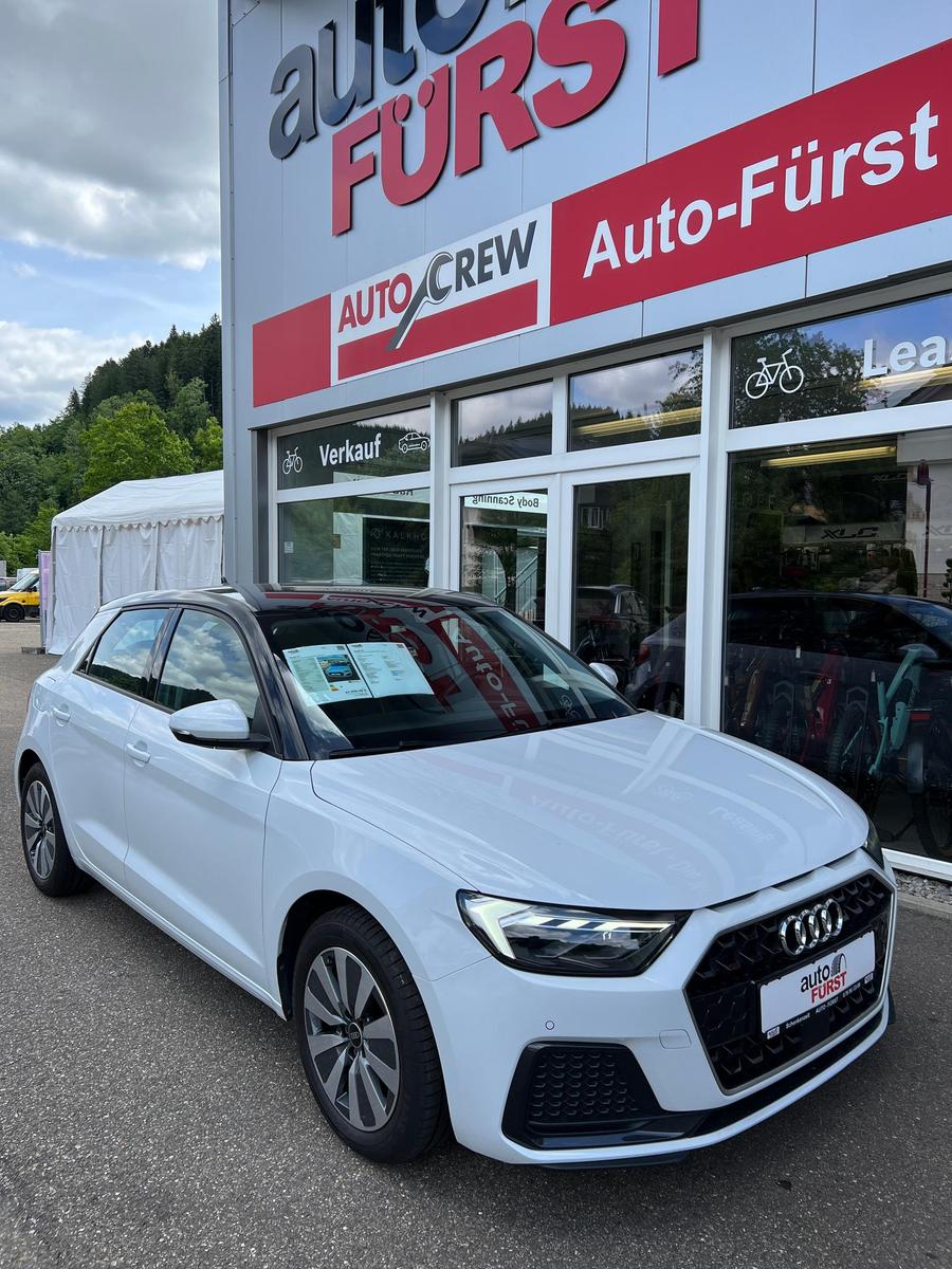 Audi A1 1.0 TFSI 30 TFSI advanced  DSG LED Navi