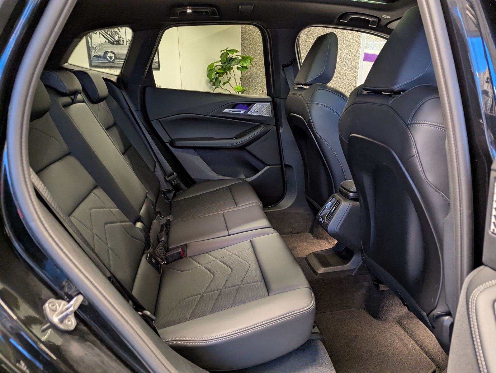 BMW 223 Active Tourer i xD M-Sport Pano H/K 360° AHK - Image 16