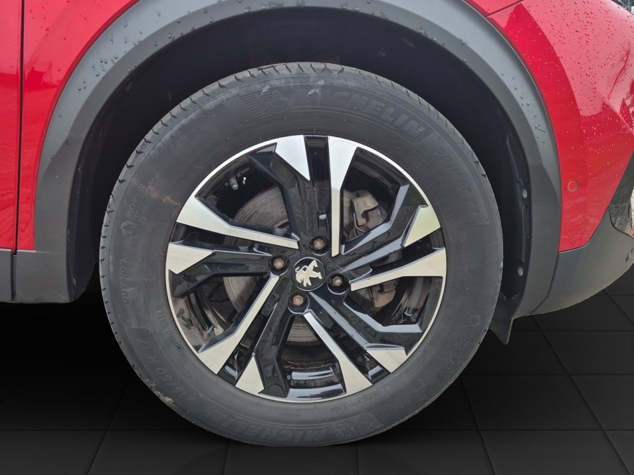 Fahrzeugabbildung Peugeot 2008 e- Allure GTline Navi Kamera