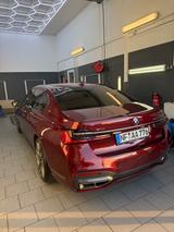 BMW M760Li xDrive V12 - BMW M760 Gebrauchtwagen