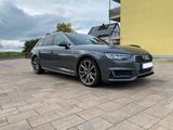 Audi A4 Avant 2.0 TDI Autom*Sline*LED*Virtual*SHZ - Audi A4: Sline