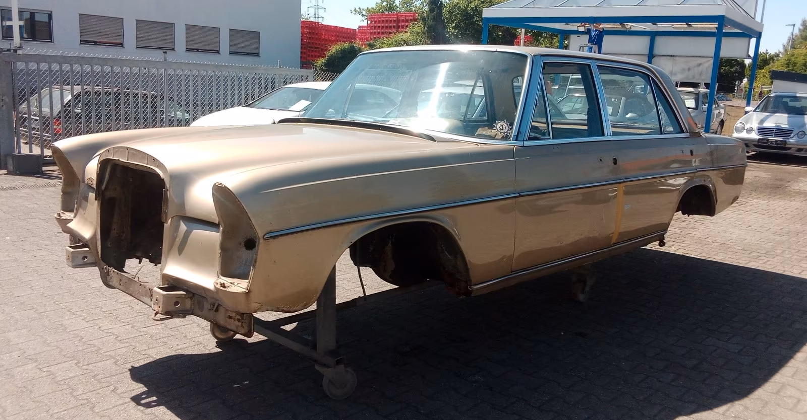 Mercedes-Benz S 300 / 300 SEL 3,5 / Rohkarosse