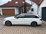 Mercedes-Benz C 300 T/Night/AHK/360°/ACC/SHZ/Memory - Mercedes-Benz C 300: Beheizbares Lenkrad