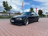 BMW E36 325i Cabrio **Vader Sitze** - BMW 325 aus 1994: 325i
