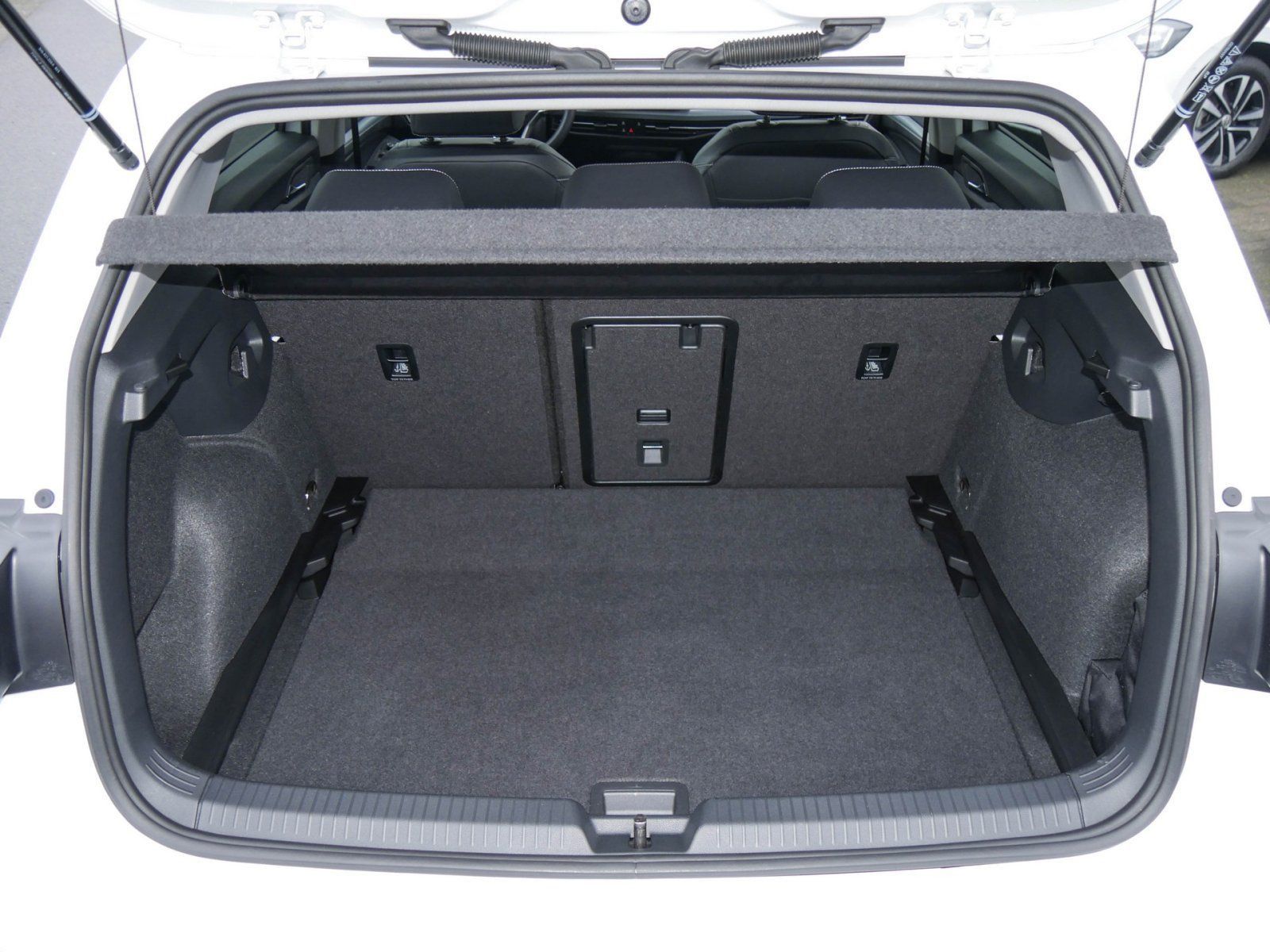 Volkswagen Golf - Bild 17