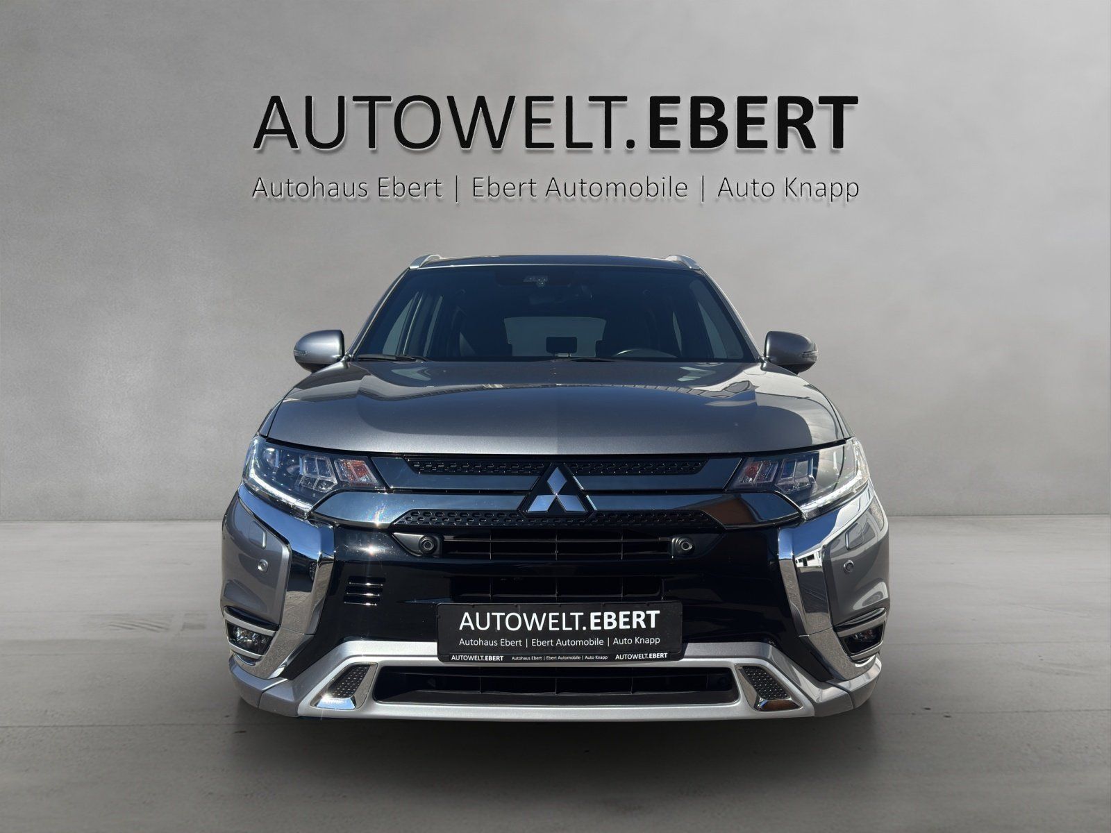 Fahrzeugabbildung Mitsubishi Outlander 2.4 PHEV Plug-in Hybrid Top 4WD/VOLL/