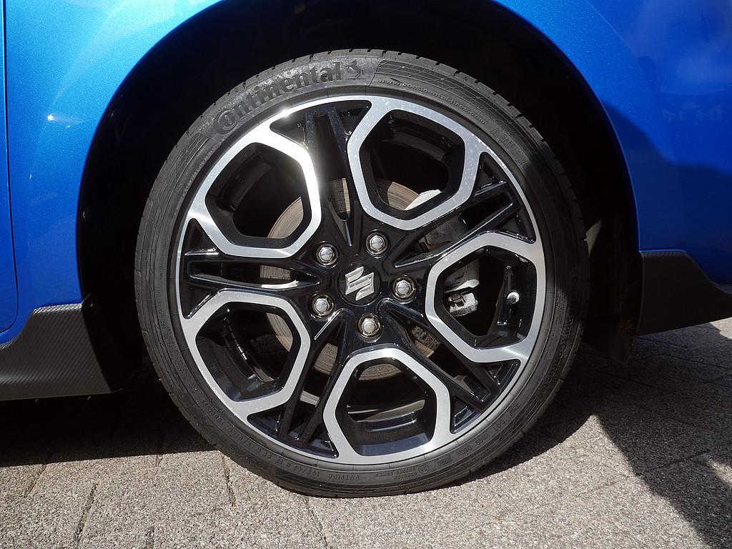 Suzuki Swift 1.4 Sport Hybrid SHZ KAMERA NAVI ACC LED