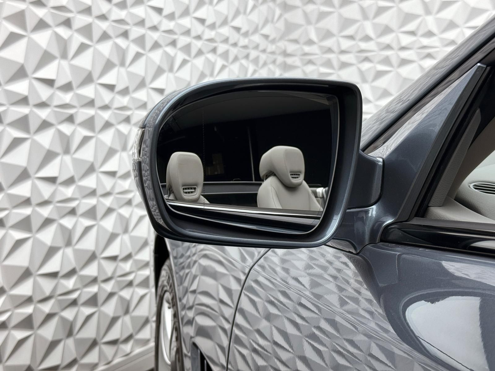 Fahrzeugabbildung Mercedes-Benz **DE-FAHRZEUG**SAMMLERSTÜCK**