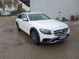 Mercedes-Benz E 400 d 4MATIC T All-Terrain Autom. All-Terrain - gebrauchte Mercedes-Benz E 400 aus dem Jahr 2020