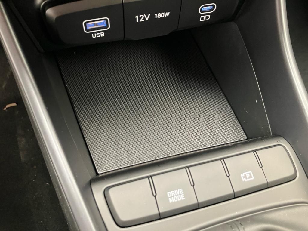 Fahrzeugabbildung Hyundai i20 1.0 T-GDI 6-MT Select KlimaA Navi SpurH KAM