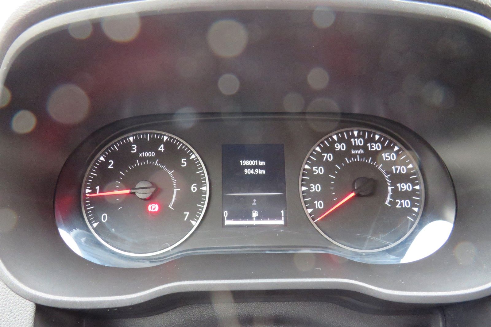 Fahrzeugabbildung Dacia Duster II Expression DIESEL NAVI ALU LED 1.HAND