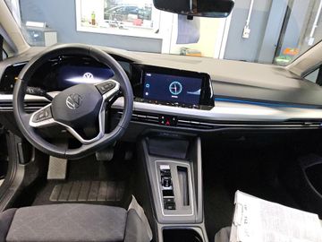 Volkswagen Golf - 5