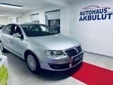 Volkswagen Passat Trendline TDI BlueMotion*Finanzierung+Gar - Volkswagen Passat aus 2009: TDI