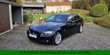 BMW 318d Limousine *Leder hell*PDC vo+hi*Xen*Scheckh - BMW 318 aus 2009: 318d