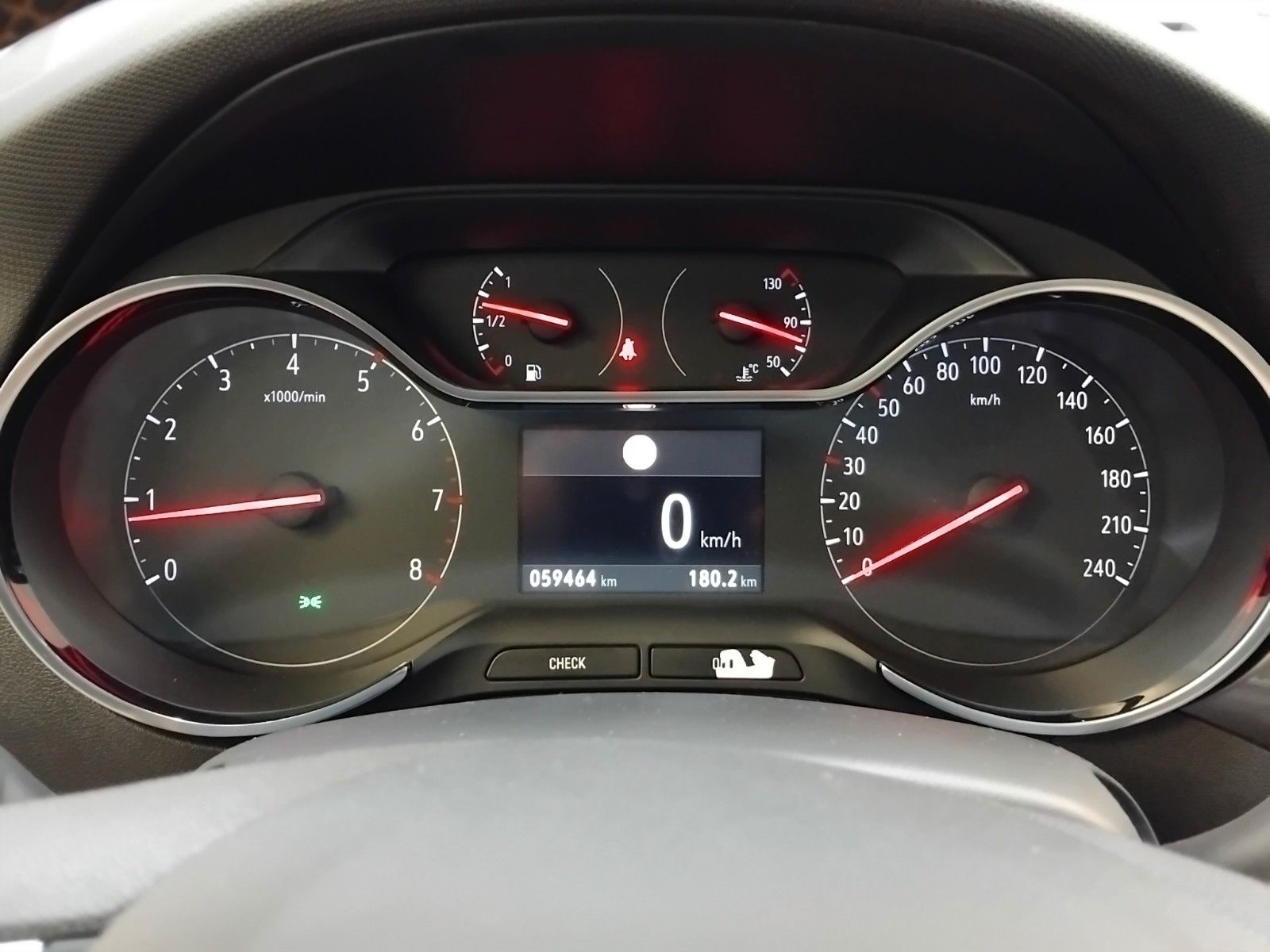 Opel Crossland X (11/2019, Benzin)