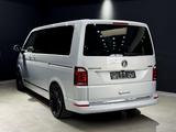 Volkswagen T6 Multivan Multivan Highline4Motion*AppleAndrAu - Volkswagen T6 Multivan mit Panoramadach