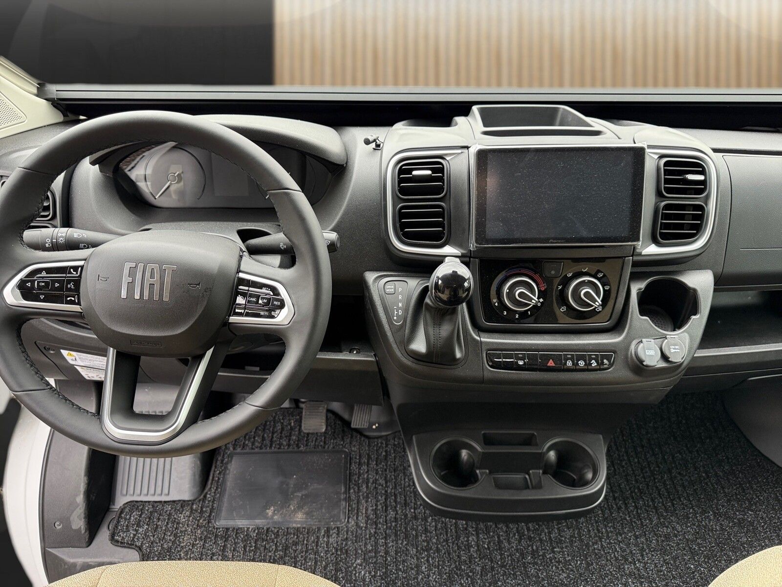 Fahrzeugabbildung Chausson Van First Line V594 Autom.Markise.Solar.Kamera