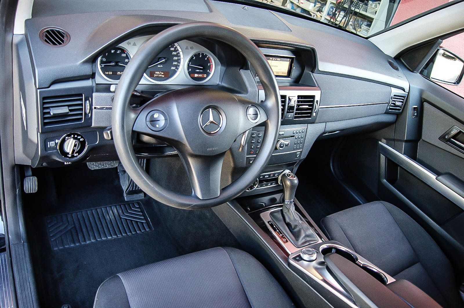 Fahrzeugabbildung Mercedes-Benz GLK 220 CDI 4-Matic Auto NAVIGATION ANHÄNGERZUGV
