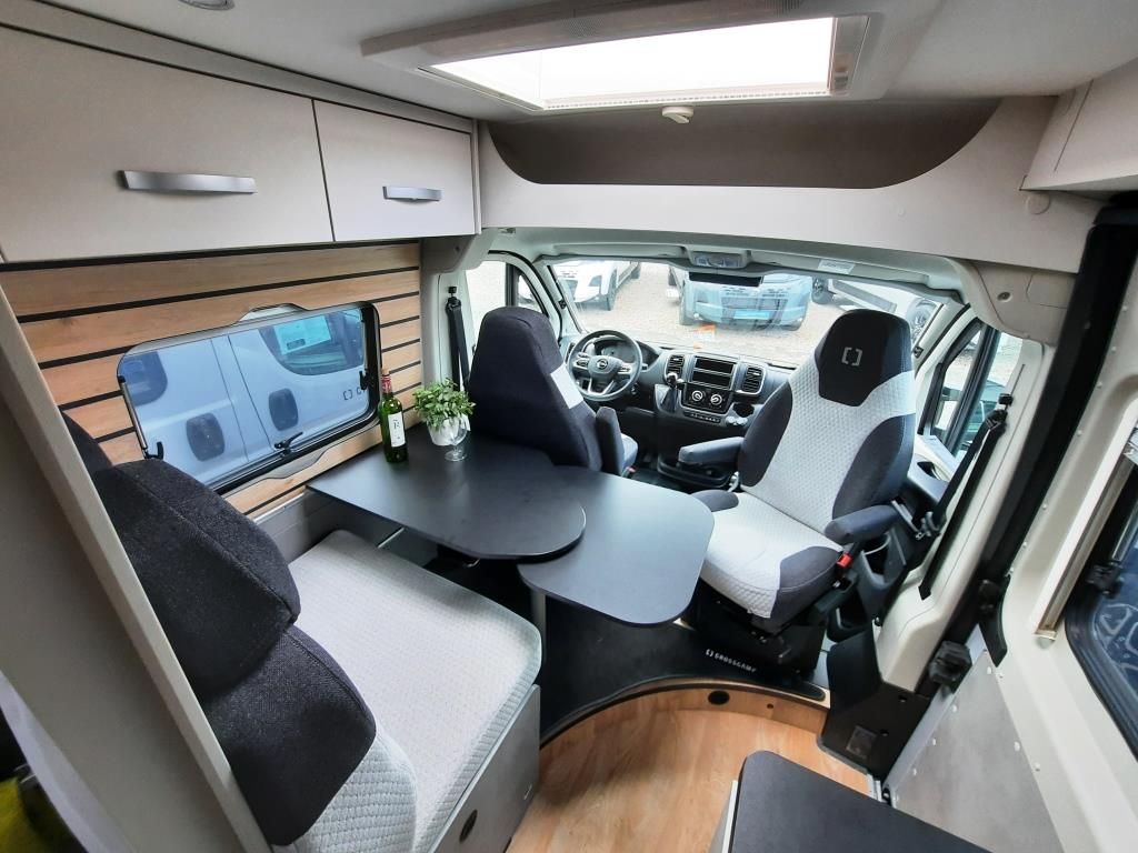Fahrzeugabbildung Crosscamp Camper Vans CV 640 Opel Verfüg./Sparen Sie 15.16