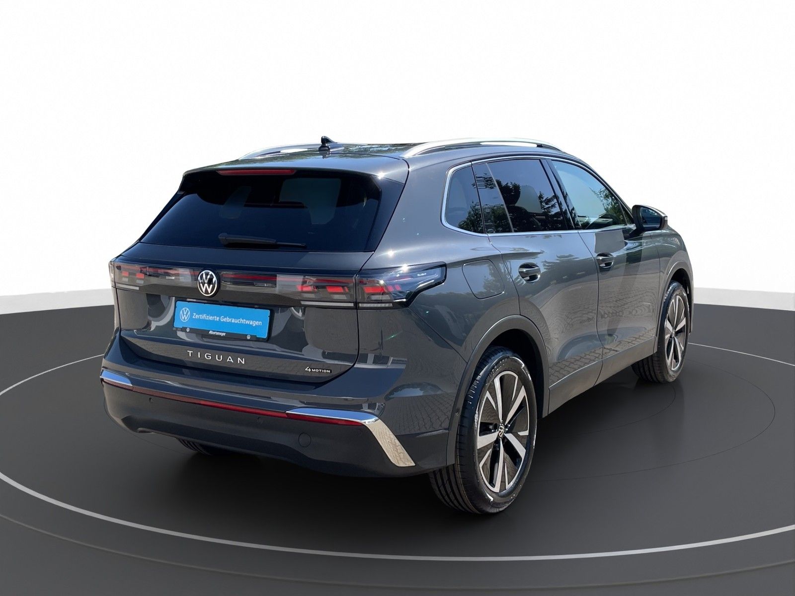 Volkswagen Tiguan 2.0 TSI 4Motion Elegance DSG AHK PANO LM foto 4