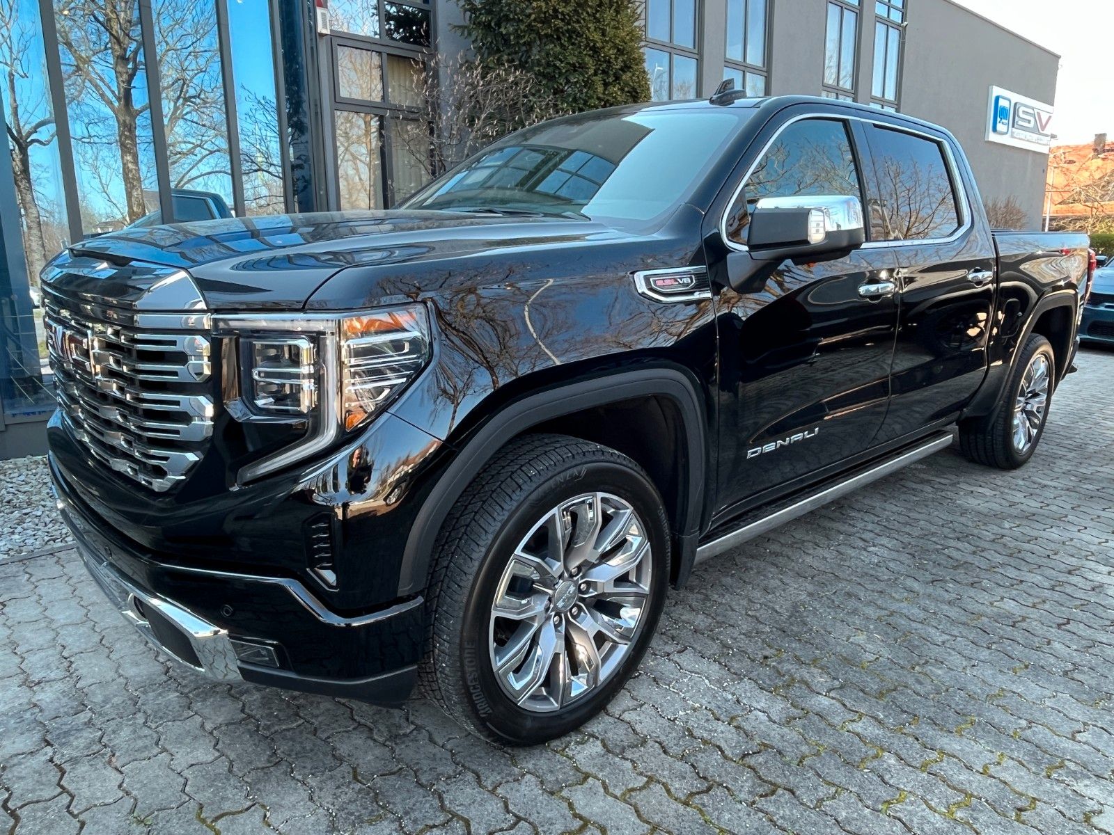Fahrzeugabbildung GMC Sierra 1500 Denali 6.2 LPG*HeadUp*360°*Bose